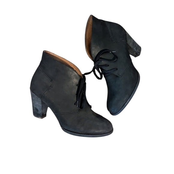 INDIGO by Clarks Black Leather Lace Up Heeled Ankle Boots Sz 8 M Style 83080 - Picture 7 of 9